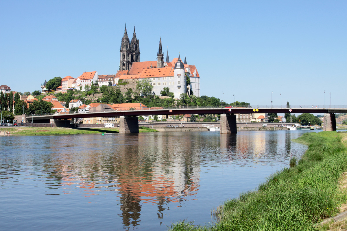 Meißen - Albrechtsburg mit Elbe